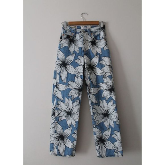 Levi's x Farm Rio Ribcage Cropped Jeans Tropical Flower- Light Wash Size 23 - Picture 4 of 9